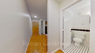 95 Sutherland Rd in Boston, MA - Foto de edificio - Building Photo