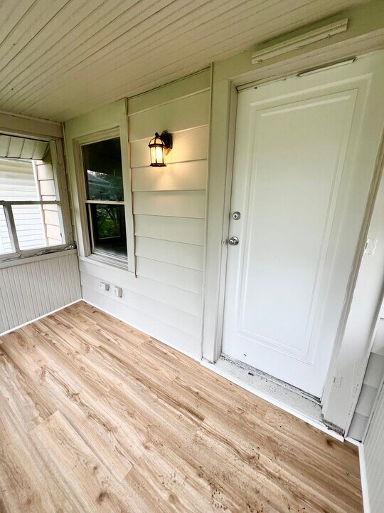 347 Dunnwood Dr in Fort Wayne, IN - Building Photo