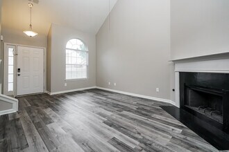 2802 Knoll View Pl in Douglasville, GA - Building Photo - Building Photo