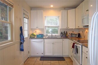 184 Johnson Rd in Scarsdale, NY - Building Photo - Building Photo