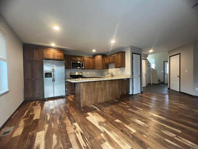 6305 Saulk Trail in Asbury, IA - Building Photo - Building Photo