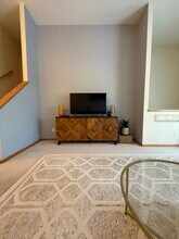 4845 Underwood Ln N in Plymouth, MN - Foto de edificio - Building Photo