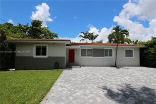 2436 SW 19th Ave in Miami, FL - Building Photo