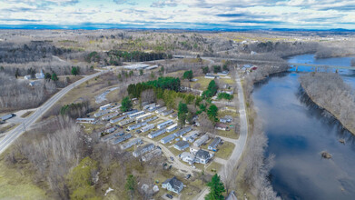 Sunrise Mobile Home park in Fairfield, ME - Building Photo - Building Photo