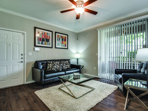 Kensley Apartment Homes in Irving, TX - Building Photo - Building Photo