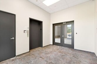 450 Pompton Ave in Cedar Grove, NJ - Building Photo - Building Photo