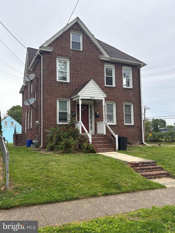 property at 201 Lincoln Ave