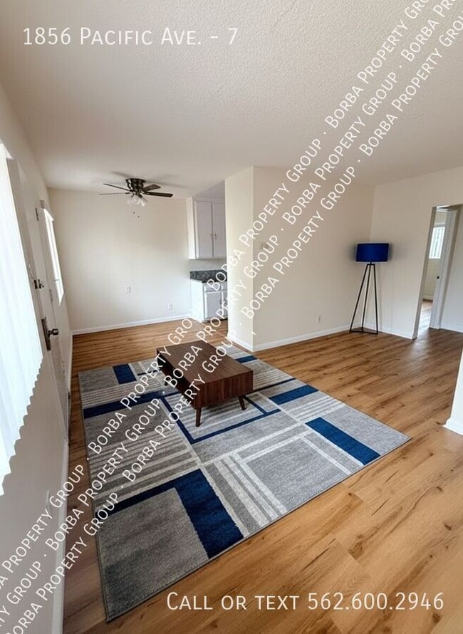 1856 Pacific Ave in Long Beach, CA - Building Photo - Building Photo