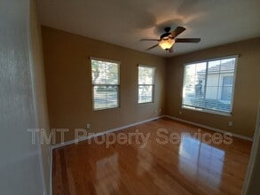 2329 Timsbury Way in Santa Maria, CA - Building Photo - Building Photo