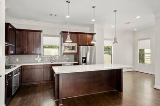 742 W 24th St in Houston, TX - Building Photo - Building Photo