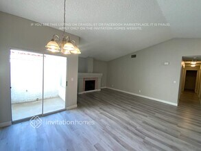 4041 Hazelridge Dr in Las Vegas, NV - Foto de edificio - Building Photo