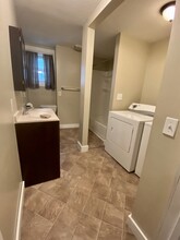 26 Pearl St, Unit 1 in Rochester, NY - Building Photo - Building Photo