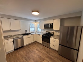 611 2nd Ave S in Grand Forks, ND - Building Photo