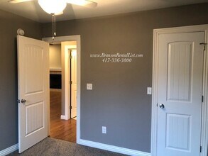 123 Rainfall Cir in Branson, MO - Building Photo - Building Photo
