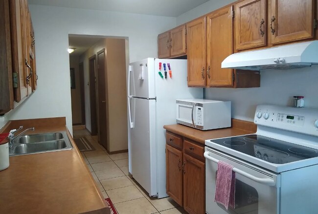 17371 E Mansfield Ave in Aurora, CO - Building Photo - Building Photo