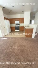 142 E Placita Nubes De Agua in Sahuarita, AZ - Building Photo - Building Photo