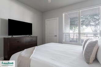 4300 Cromwell Dr, Unit 3107 in Kyle, TX - Building Photo - Building Photo