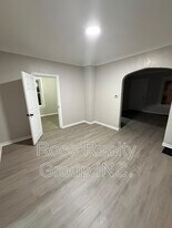 1527 Tecumseh St in Toledo, OH - Building Photo