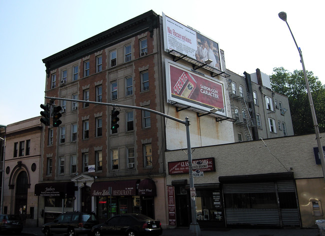 506 S Broadway in Yonkers, NY - Building Photo - Building Photo