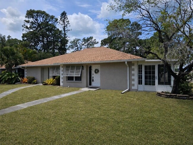 property at 659 N Jefferson Ave