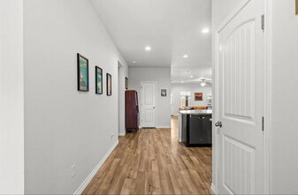 7302 Star Gazer Dr in Corpus Christi, TX - Foto de edificio - Building Photo