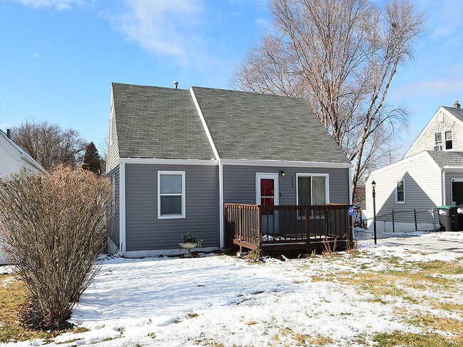 2130 S 47th St in Omaha, NE - Building Photo - Building Photo