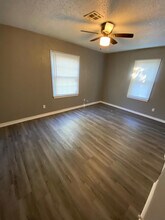 210 W Jacobs Dr in Midwest City, OK - Building Photo - Building Photo