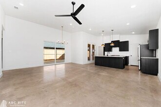 4527 22nd Pl in Lubbock, TX - Building Photo - Building Photo