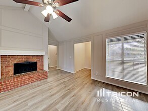 335 Pin Oak Ln in Royse City, TX - Building Photo - Building Photo