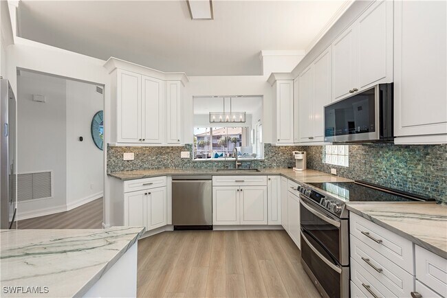 property at 805 Bentwater Cir