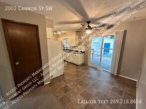 2002 Cannon SW in Wyoming, MI - Building Photo - Building Photo
