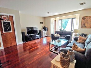 533 Cambridge St in Boston, MA - Building Photo - Building Photo