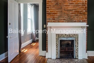1916 S Preston St in Louisville, KY - Building Photo - Building Photo