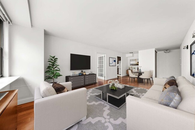 225 E 36th St, Unit 9-E in New York, NY - Building Photo - Building Photo