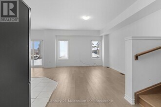 118 Jewel St in Blue Mountains, ON - Building Photo - Building Photo