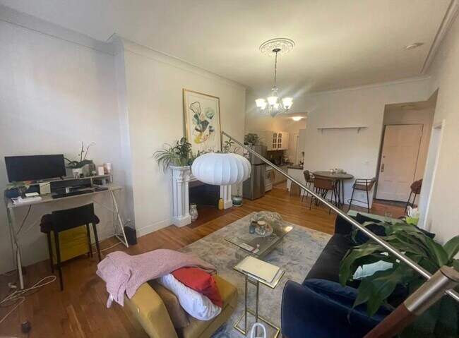 293 Beacon St in Boston, MA - Building Photo - Building Photo