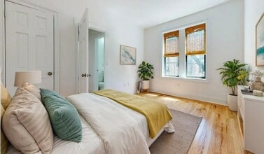 Cooper Street, Unit 6E in New York, NY - Foto de edificio - Building Photo