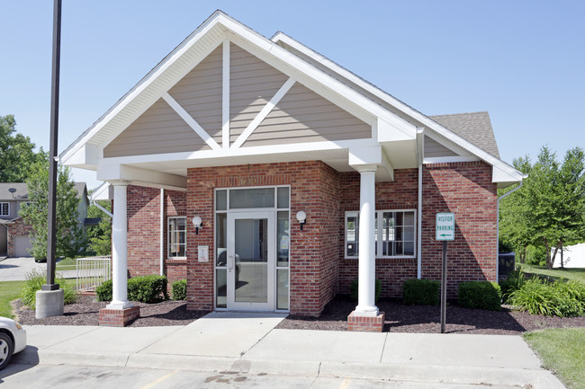 Eagles Landing Apartments in Lincoln, NE - Building Photo - Building Photo