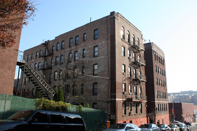 21-29 W 181st St in Bronx, NY - Building Photo - Building Photo