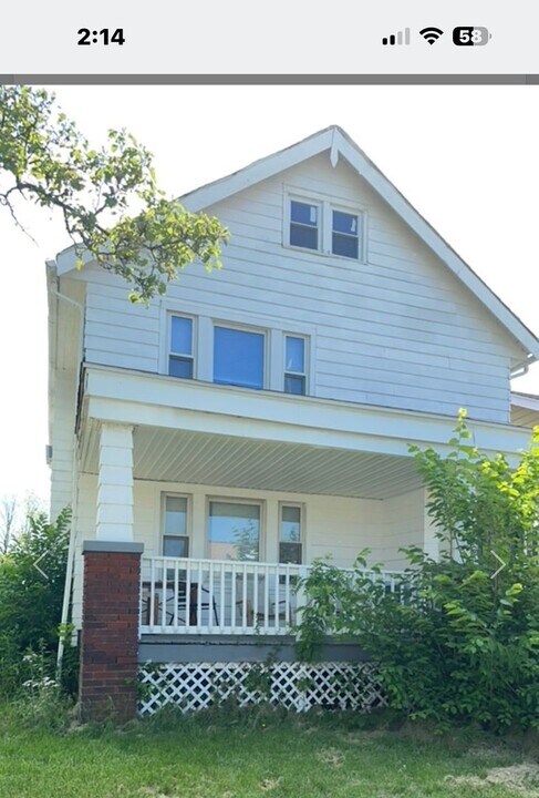 3861 E 123rd St-Unit -3861 E 123rd St Down in Cleveland, OH - Building Photo