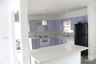 5525 Amity Pl in Charlotte, NC - Building Photo - Building Photo