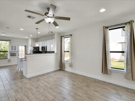 12405 Maypole Bend in Austin, TX - Building Photo - Building Photo