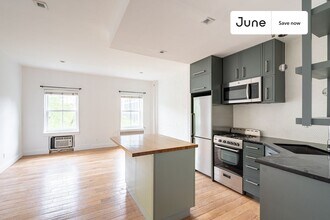 491 W 22nd St in New York, NY - Building Photo - Building Photo