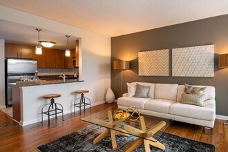 Concord Crystal City in Arlington, VA - Foto de edificio - Building Photo