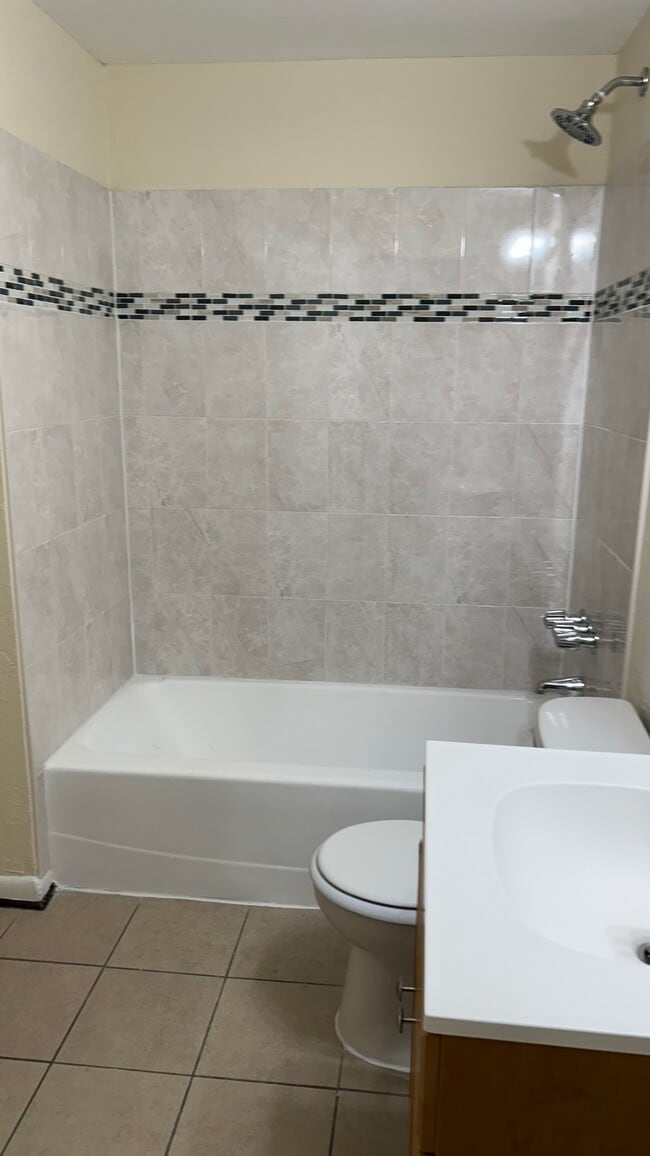 752 225th St, Unit 752