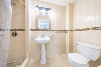 7 Alcott St, Unit 2 in Boston, MA - Building Photo - Building Photo