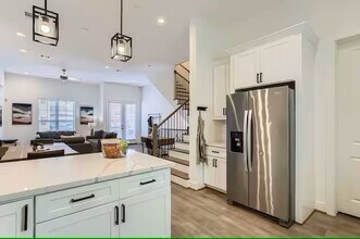 1528 Chestnut St in Houston, TX - Building Photo - Building Photo