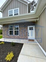 1821 Preservation Drive NE in Cleveland, TN - Building Photo