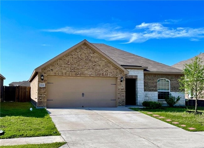 19616 Smith Gin St in Manor, TX - Building Photo - Building Photo