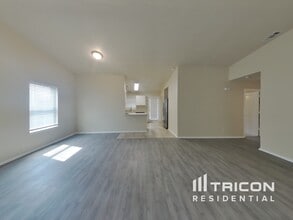 901 Loganwood Dr in Royse City, TX - Building Photo - Building Photo